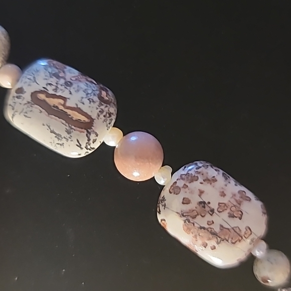 Picture Jasper Stone Necklace - Picture 3 of 6